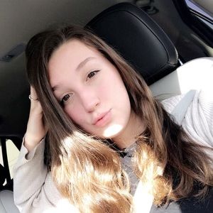 Meet your Posher, Gabrielle